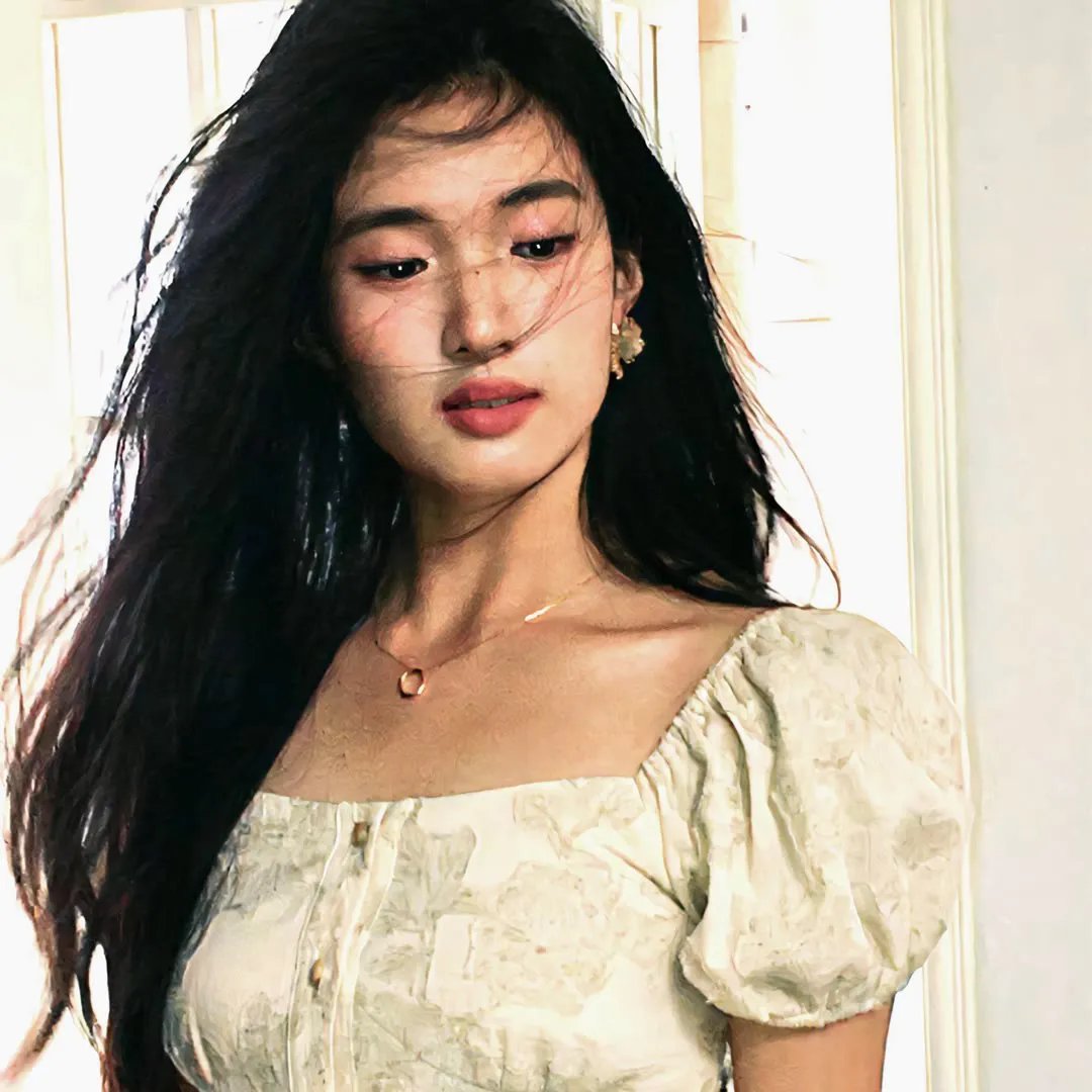 春闺三凤